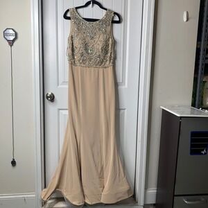 Jovani Embellished beaded Gown Formal Evening Dress Beige‎ Size 10 wedding guest